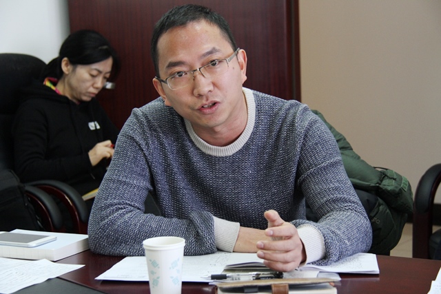 王國(guó)平在會(huì)上發(fā)言