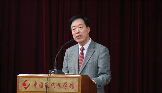 陳崎嶸在中國作協(xié)網(wǎng)絡小說排行榜新聞發(fā)布會上致辭