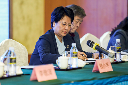 海南省委常委、宣傳部部長肖鶯子致辭