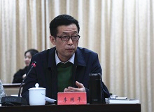 李國平：批評(píng)也要溫度我認(rèn)為建設(shè)的傳統(tǒng)更應(yīng)珍惜，在文學(xué)進(jìn)步的這個(gè)宏觀層面上如何把握光影和陰影的關(guān)系。[詳細(xì)]