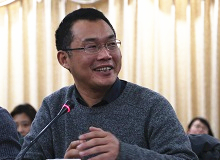 李云雷：文學(xué)批評(píng)應(yīng)對(duì)“新時(shí)期文學(xué)”起到建設(shè)性作用我們可以通過對(duì)文學(xué)問題的討論，首先改變文學(xué)觀念，然后再推動(dòng)社會(huì)思潮的轉(zhuǎn)變。[詳細(xì)]