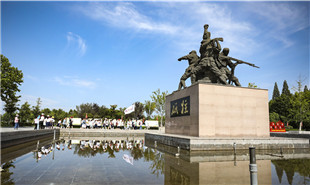 英雄地綻放幸福花 紅土地變身美家園