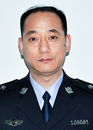 賈衛(wèi)國(guó)