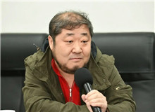 王春林：去傳奇化間諜敘事　　孫甘露的思想藝術(shù)轉(zhuǎn)換的跨度之大，足以令人咋舌。他長(zhǎng)期醞釀的如此一種巨變，直如乾坤大挪移一般，絕對(duì)稱得上精彩絕倫。[詳細(xì)]