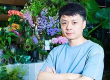 楊慶祥：《神圣婚姻》是一部當代中國人的日常生活圖鑒　　我覺得這是我最近讀到過的，離我的日常生活最近的一部作品……[詳細]