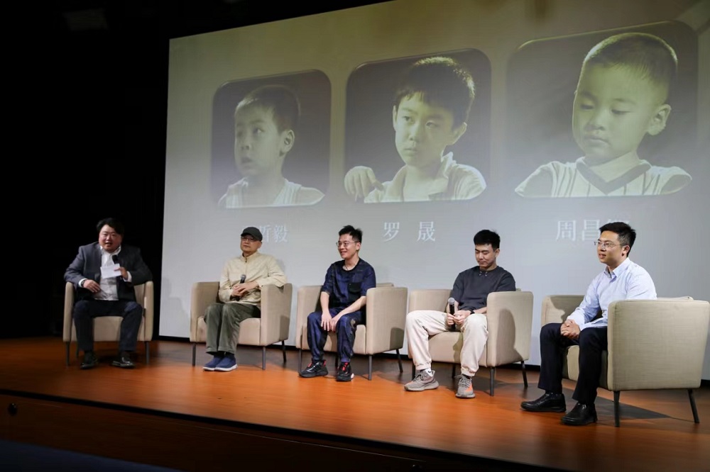 張以慶導(dǎo)演及其團(tuán)隊(duì)、《幼兒園》中的主人公