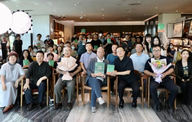  “如果再不寫，就來不及了。”