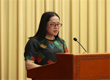 馬金蓮：耐得住寂寞，守得住清貧　　24年來，繁雜瑣碎的工作生活之余，我堅(jiān)持文學(xué)夢想，發(fā)表作品600多萬字，出版作品21部……[詳細(xì)]