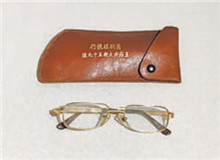 黃河咆哮 發(fā)出民族最強(qiáng)音　　這段高亢遼闊的旋律，是《黃河大合唱》第七樂章《保衛(wèi)黃河》中的一段。[詳細(xì)]