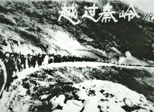 一所高校 以教育薪火續(xù)寫報國華章　　一所所在戰(zhàn)火中堅持辦學(xué)的中國大學(xué)，是偉大抗戰(zhàn)精神的重要孕育者、踐行者與傳承者。[詳細(xì)]