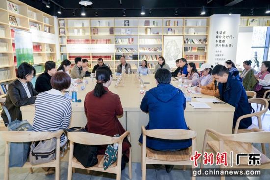 交流會現(xiàn)場?；ǔ浅霭嫔?供圖