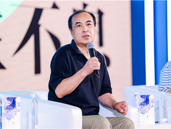 呂新：字數(shù)是有限的，生活才是無限的