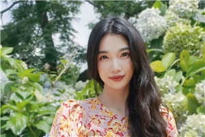 青年作者短篇佳作獎：獲獎作品《守護(hù)神》作者：王璐琪         獲獎感言　我是一個很早就以寫字為生的人。14歲時，我看到雜志上的地址，靠自由投稿發(fā)表第一篇作品。十幾歲時的我用稿費(fèi)買零食，讀大學(xué)時用稿費(fèi)養(yǎng)自己。最初選擇文字出版行業(yè)，我沒有任何猶豫。這些年，我做過雜志編輯，現(xiàn)在是一名職業(yè)作家。